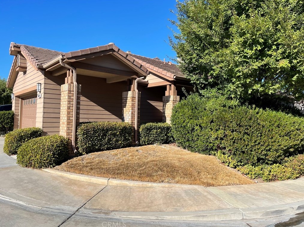 404 Redtail Dr, Brea, CA 92823