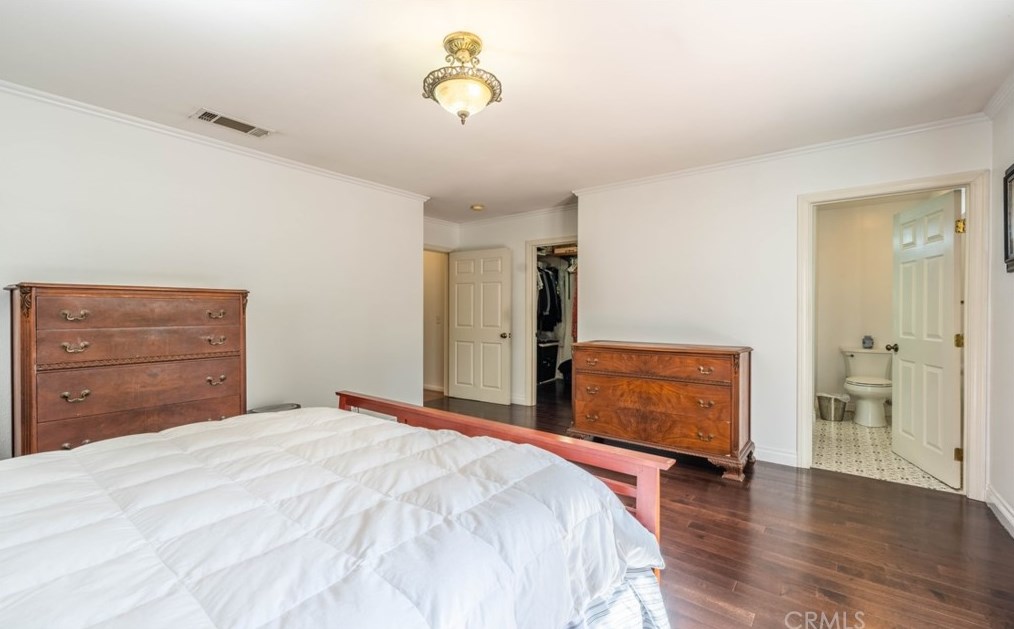 550 Ladera St, Pasadena CA  91104-2248 exterior