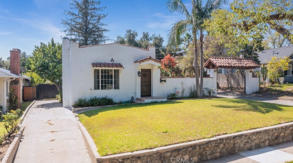 550 Ladera St, Pasadena CA  91104-2248 exterior