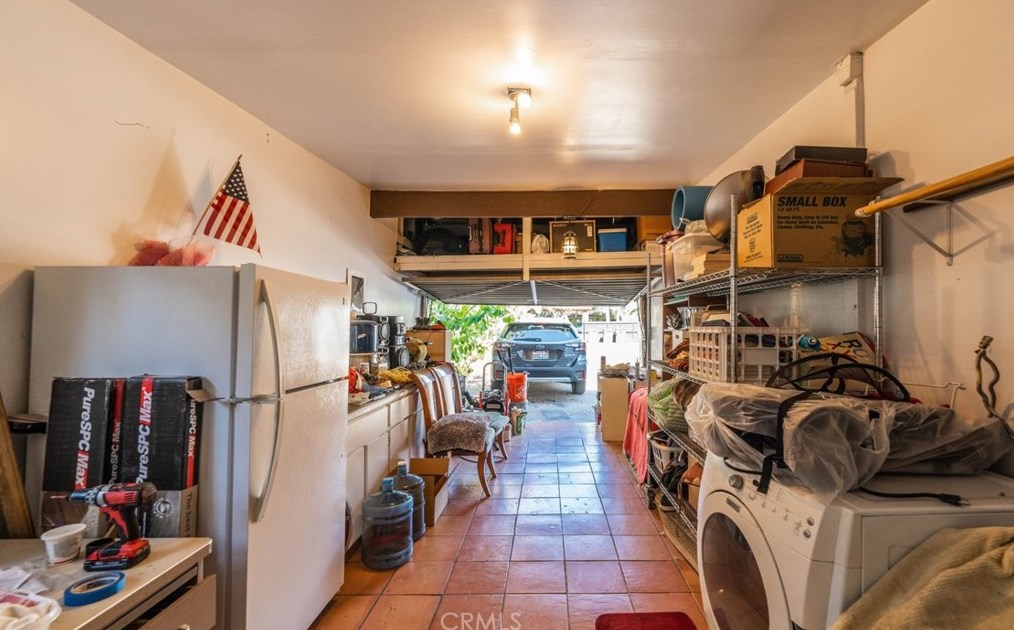 550 Ladera St, Pasadena CA  91104-2248 exterior