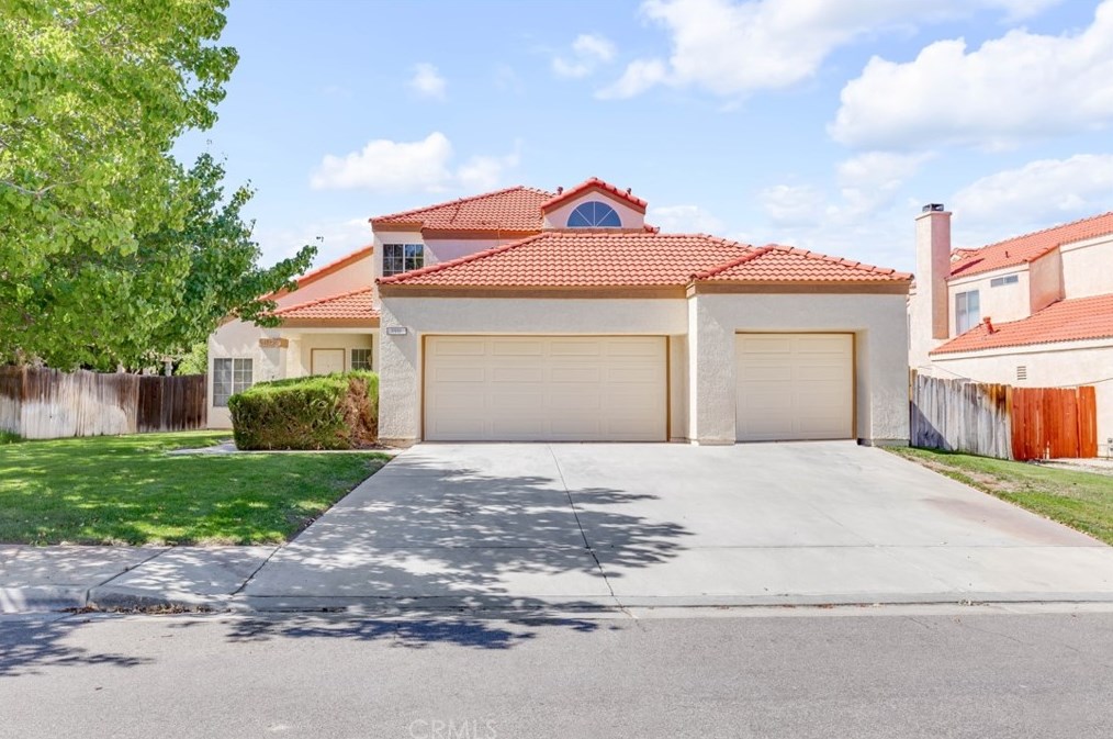 37335 Tampa Ct, Palmdale, CA 93552-4338