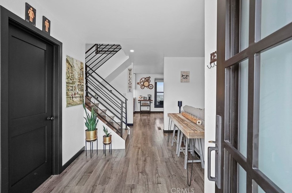 1249 Vista Superba St, Glendale, CA 91205