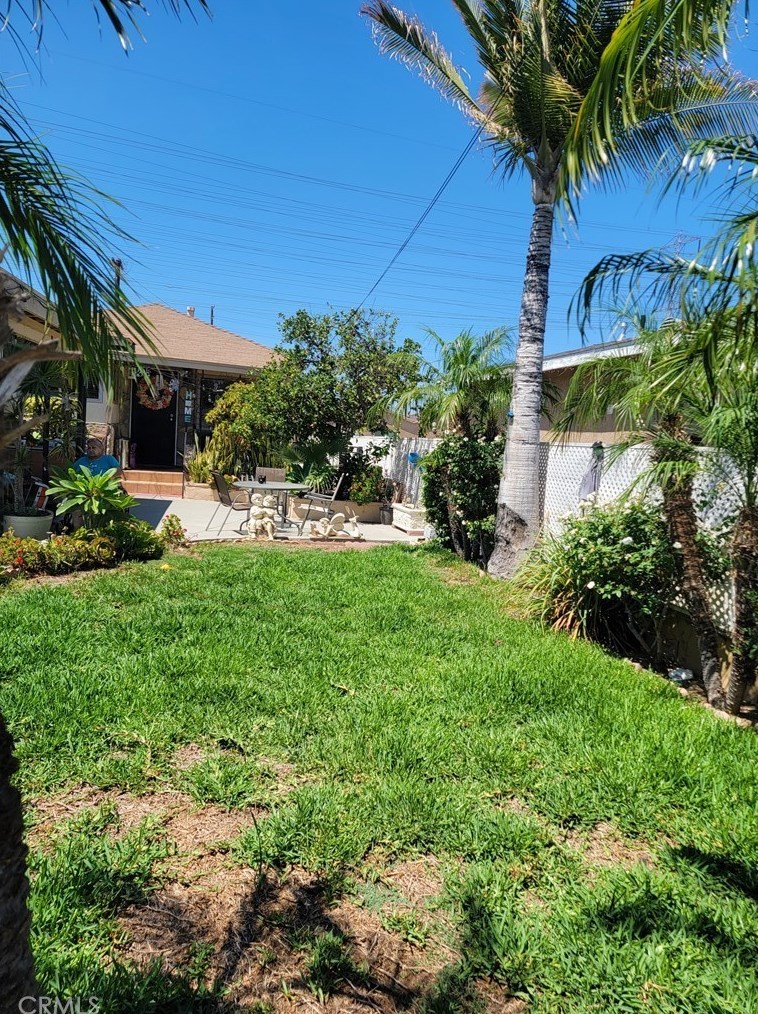 753 Saybrook Ave, Los Angeles CA  90022-3619 exterior