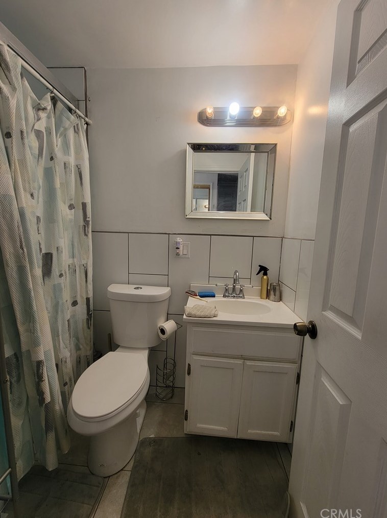 753 Saybrook Ave, Los Angeles CA  90022-3619 exterior