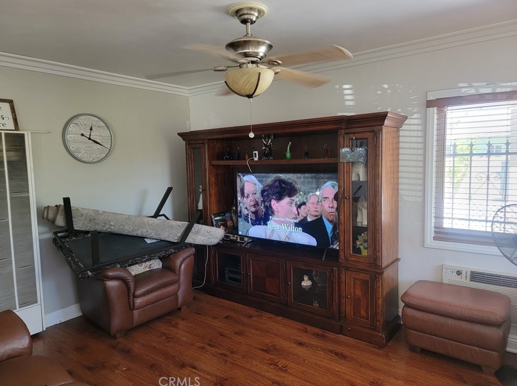 753 Saybrook Ave, Los Angeles CA  90022-3619 exterior