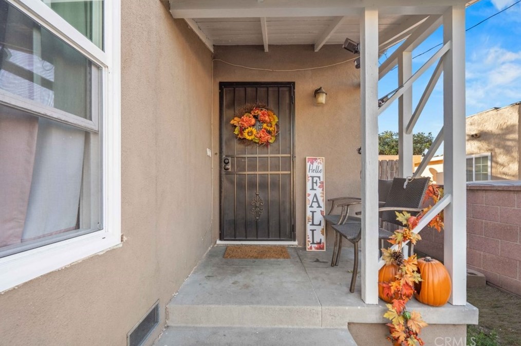 813 N Spring Ave, Compton, CA 90221
