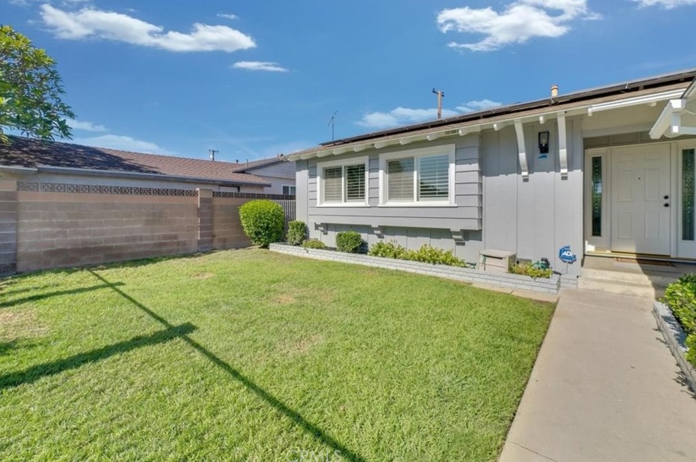 4273 W Oak Ave, Fullerton, CA 92833
