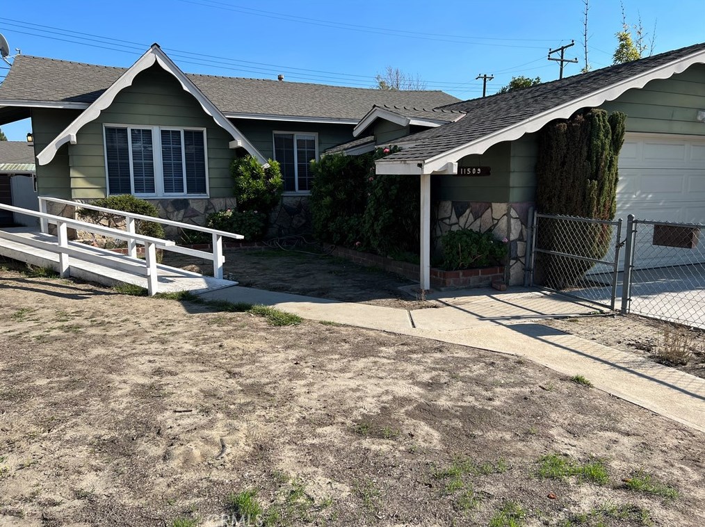 11509 Massinger St, Lakewood, CA 90715