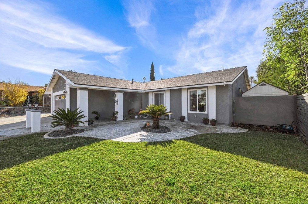 1840 Dawn Ridge Dr, Corona, CA 92882-3728