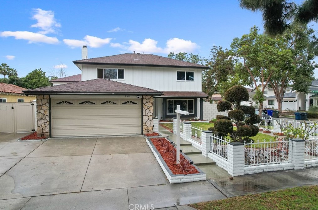 17331 Barnhill Ave, Artesia, CA 90703
