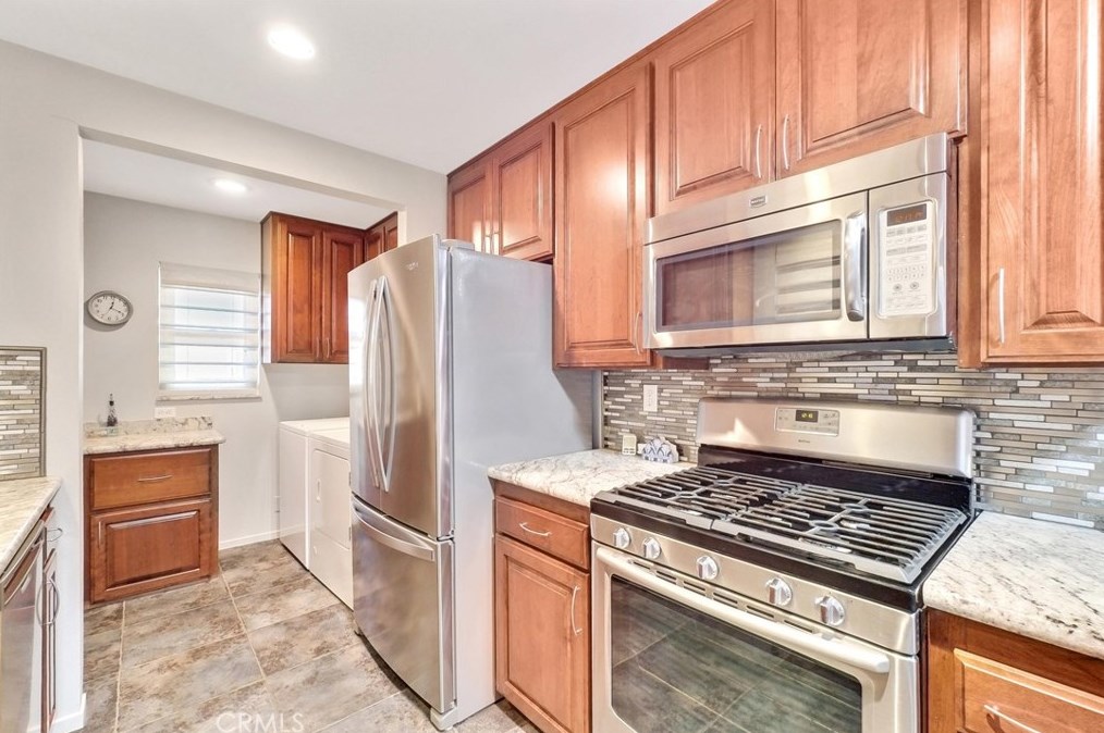 20927 Claretta Ave, Lakewood, CA 90715