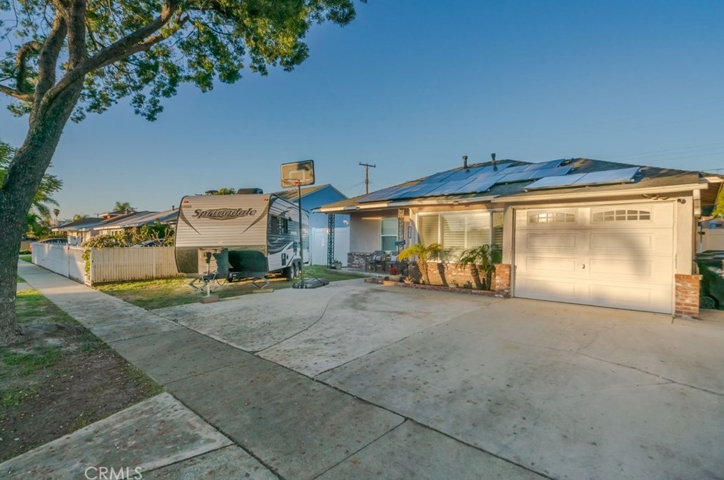 13612 Markdale Ave, Norwalk, CA 90650-3227