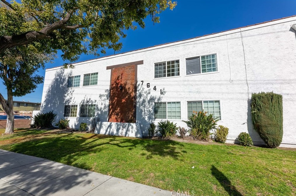 7641 Florence Ave #103, Downey, CA 90240