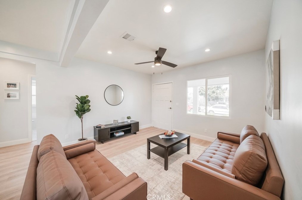 1544 57th St, Los Angeles CA  90011-5024 exterior