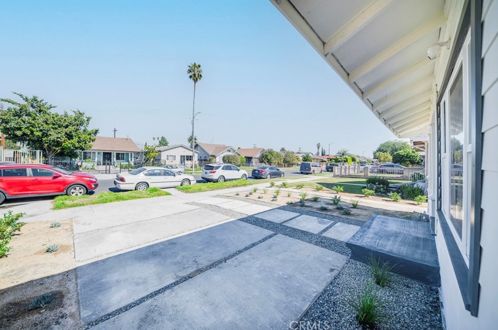 1544 57th St, Los Angeles CA  90011-5024 exterior