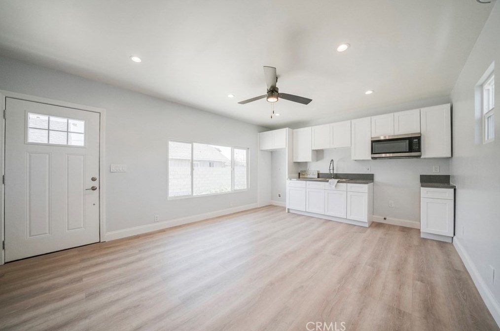 1544 57th St, Los Angeles CA  90011-5024 exterior