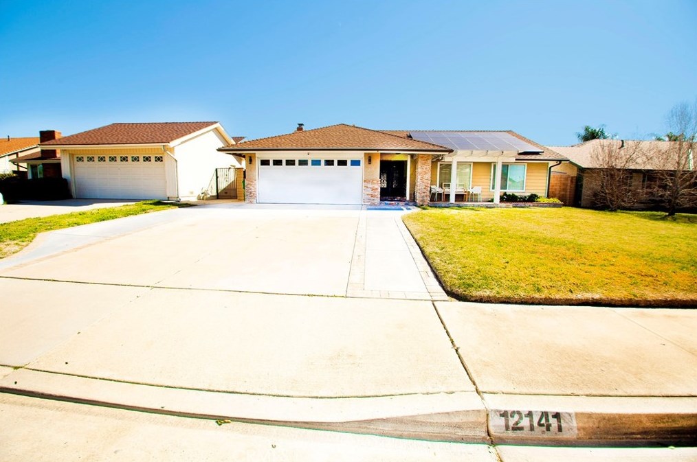 12141 Modoc Pl, Chino, CA 91710