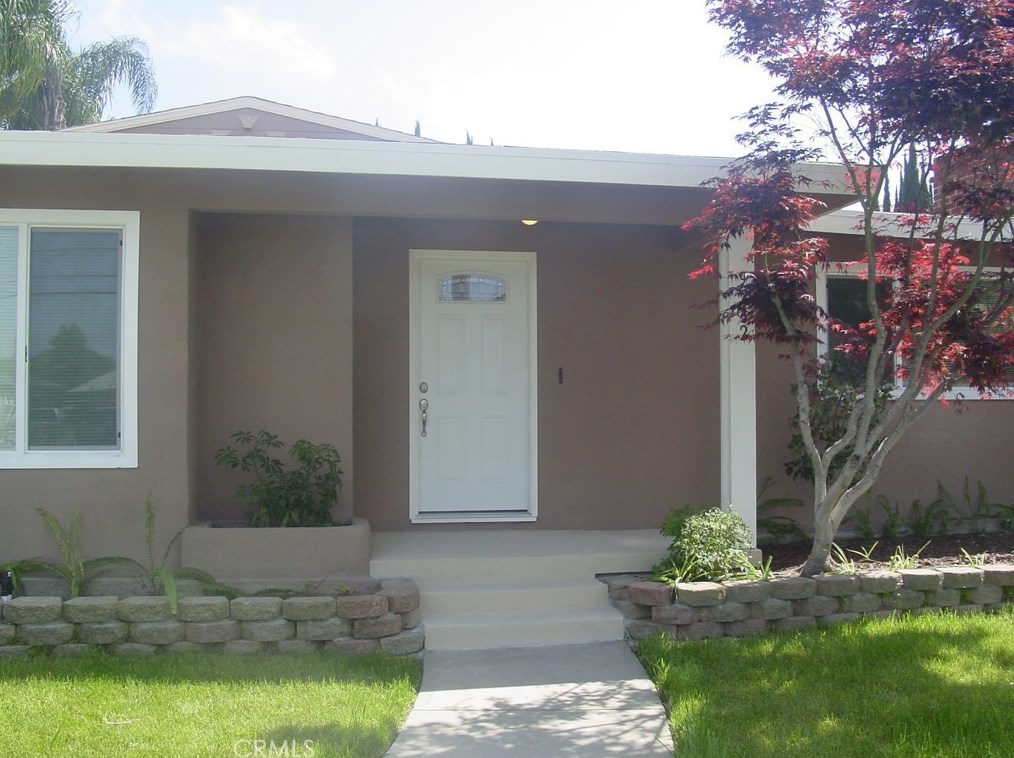 9232 Oak St, Bellflower, CA 90706