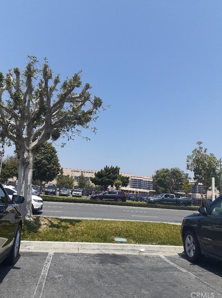 8726 Mccahill St, Downey, CA 90241