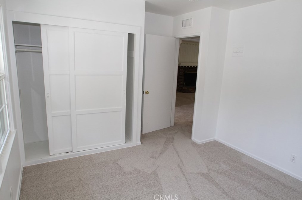 7419 Donna Ave, Los Angeles CA  91335-2508 exterior