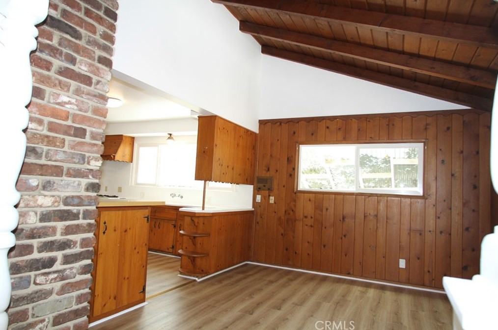 7419 Donna Ave, Los Angeles CA  91335-2508 exterior