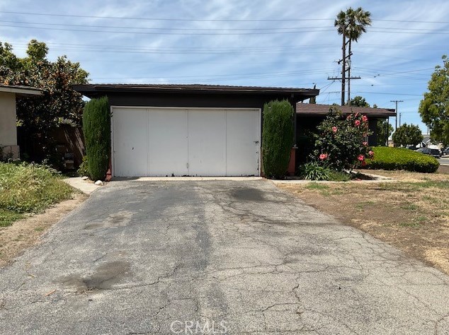 710 E Redondo Beach Blvd, Compton, CA 90220