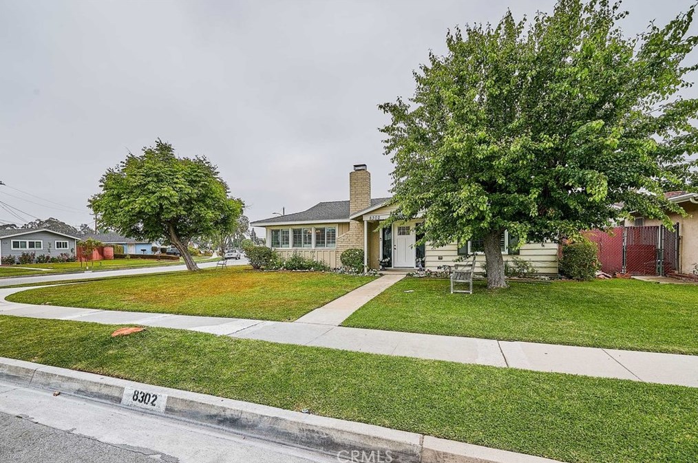 8302 San Pablo Dr, Buena Park, CA 90620