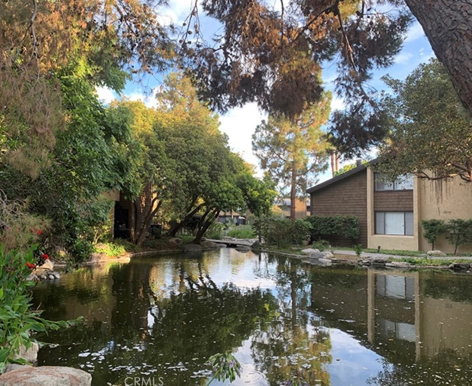 12750 Centralia St #211, Lakewood, CA 90715