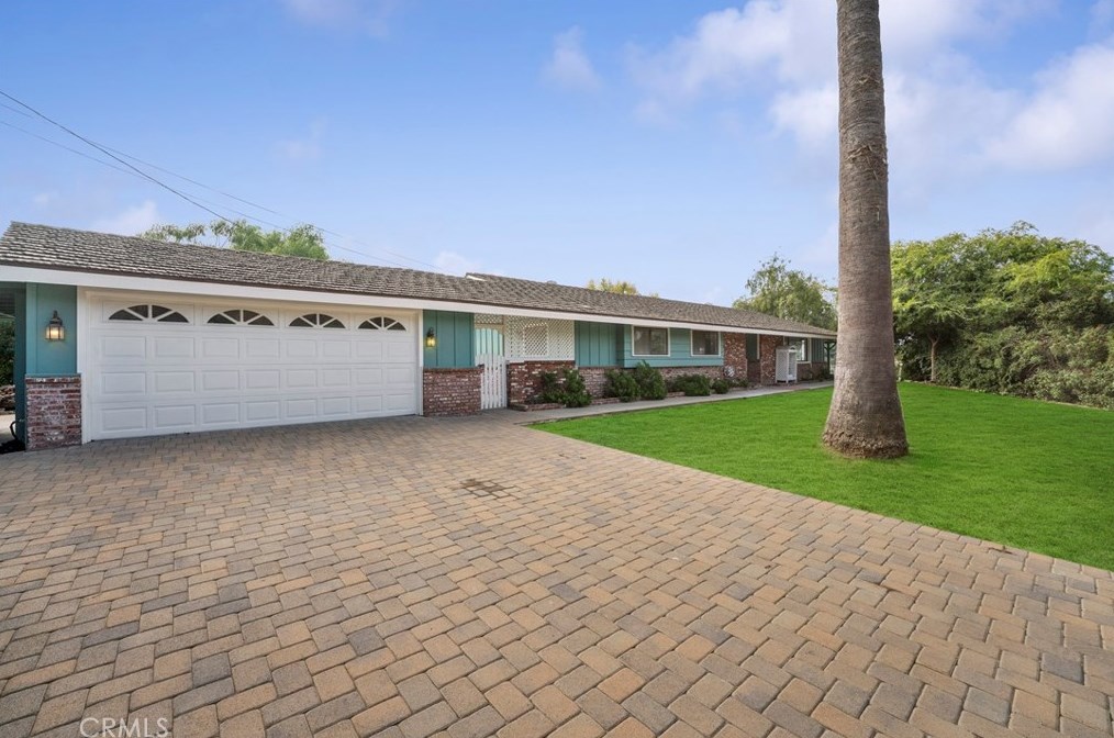 361 Canada Sombre Rd, La Habra, CA 90631