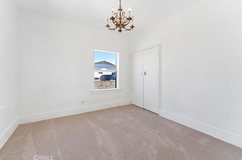 916 Bonnie Brae St, Los Angeles CA  90026-4924 exterior