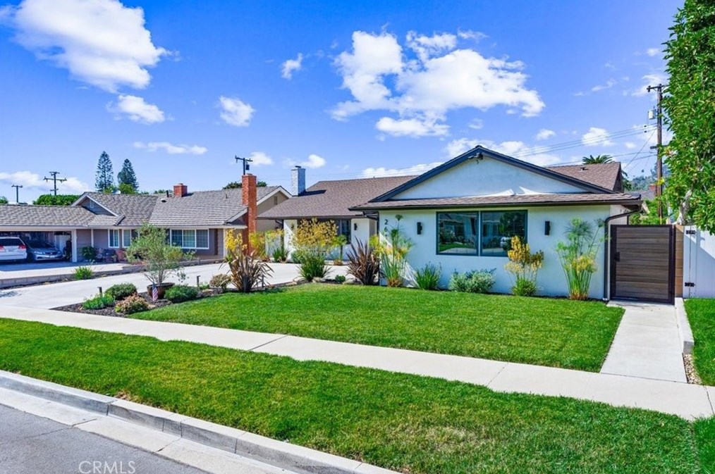 2611 Shady Valley Ln, La Habra, CA 90631-3454