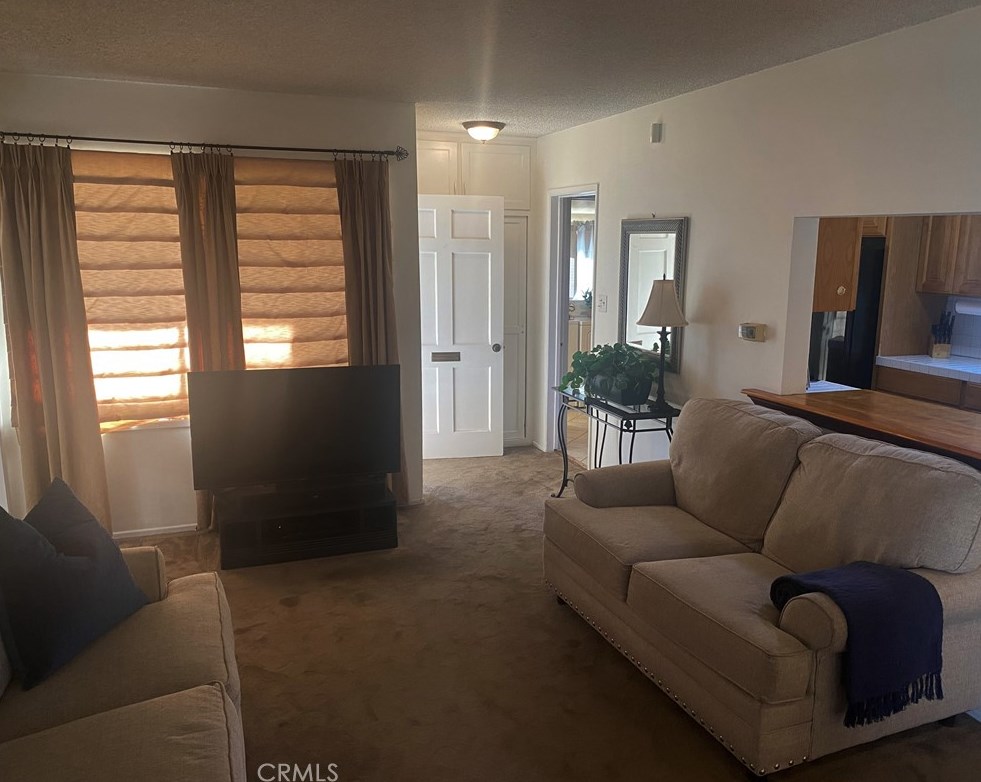 13824 Ocana Ave, Bellflower, CA 90706