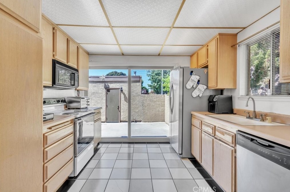 8612 Devon Cir, Buena Park, CA 90623