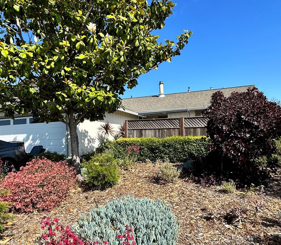 1632 Caulfield Ln, Petaluma, CA 94954