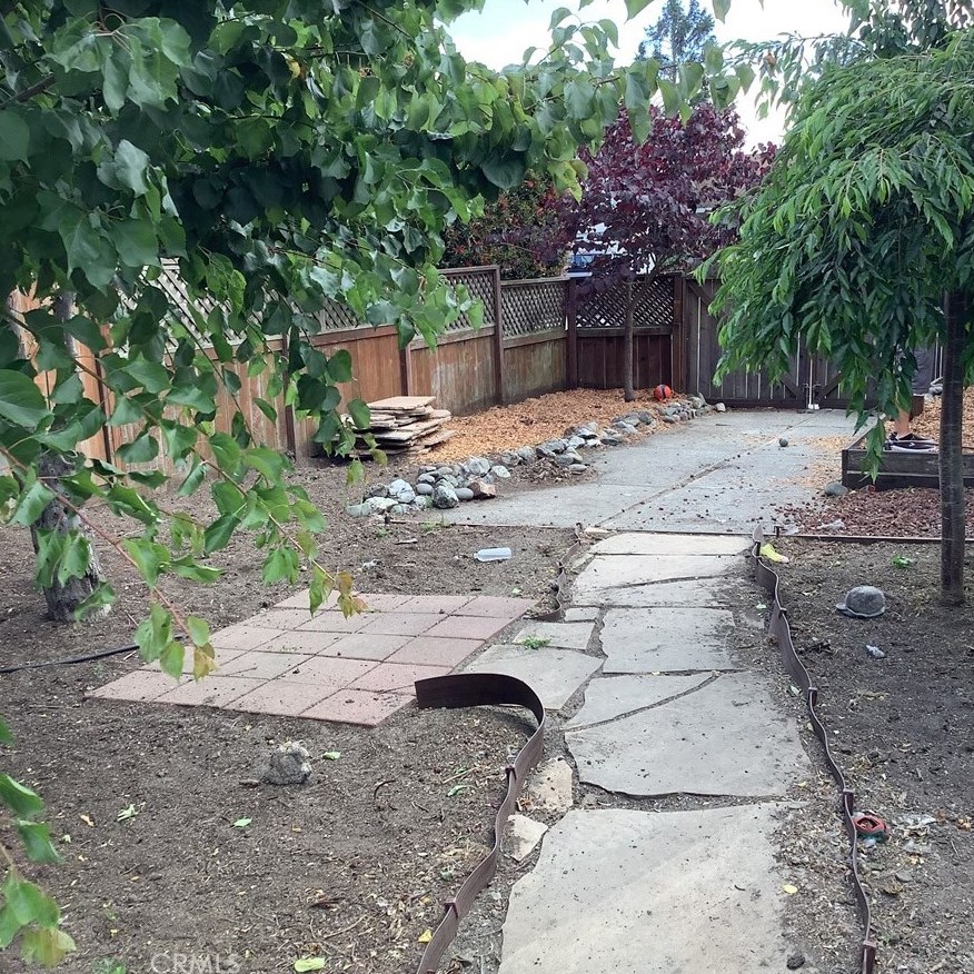 1632 Caulfield Ln, Petaluma CA  94954-4552 exterior