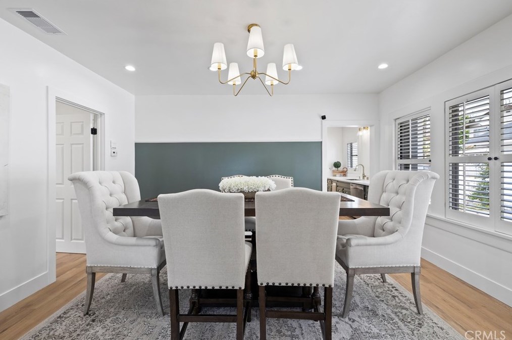 5415 8th Ave, Los Angeles CA  90043-2517 exterior