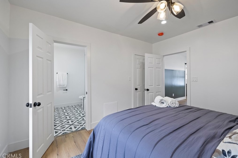 5415 8th Ave, Los Angeles CA  90043-2517 exterior