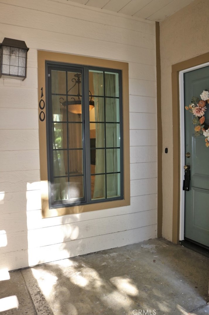 16211 Downey Ave #100, Paramount, CA 90723