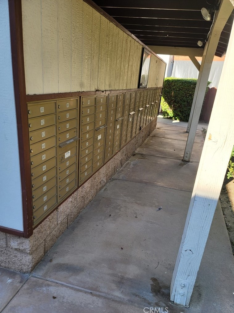 23601 Golden Springs Dr, Pomona CA  91765-2104 exterior