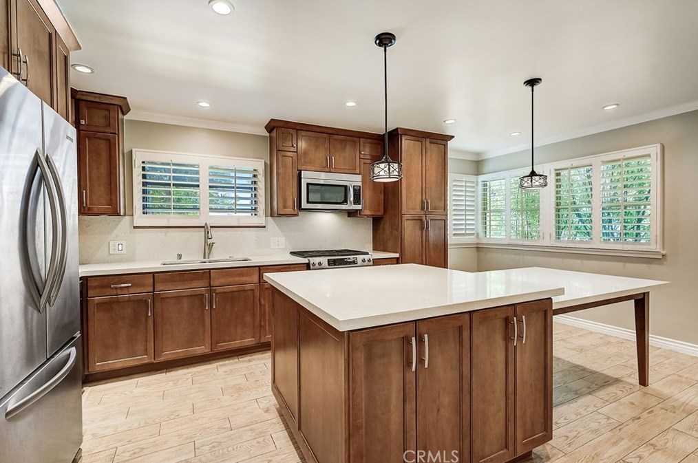 630 California St, El Segundo CA 90245-3215 exterior