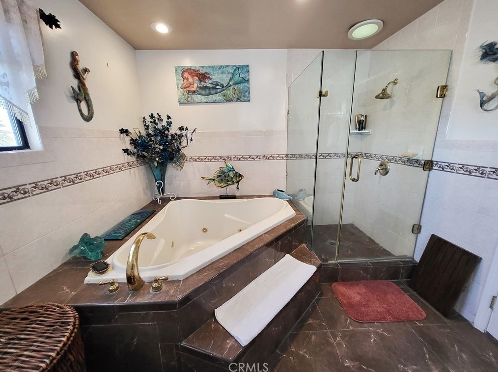 3976 Dwiggins St, Los Angeles CA  90063-1716 exterior