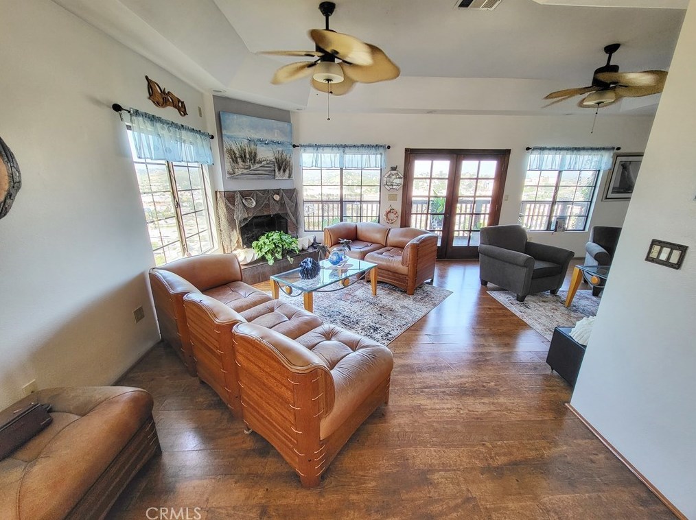 3976 Dwiggins St, Los Angeles CA  90063-1716 exterior