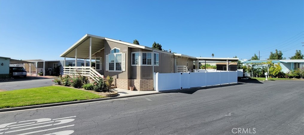 10550 Western Ave #164, Stanton, CA 90680