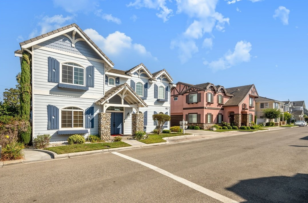 17002 Cottage Ln, Bellflower, CA 90706