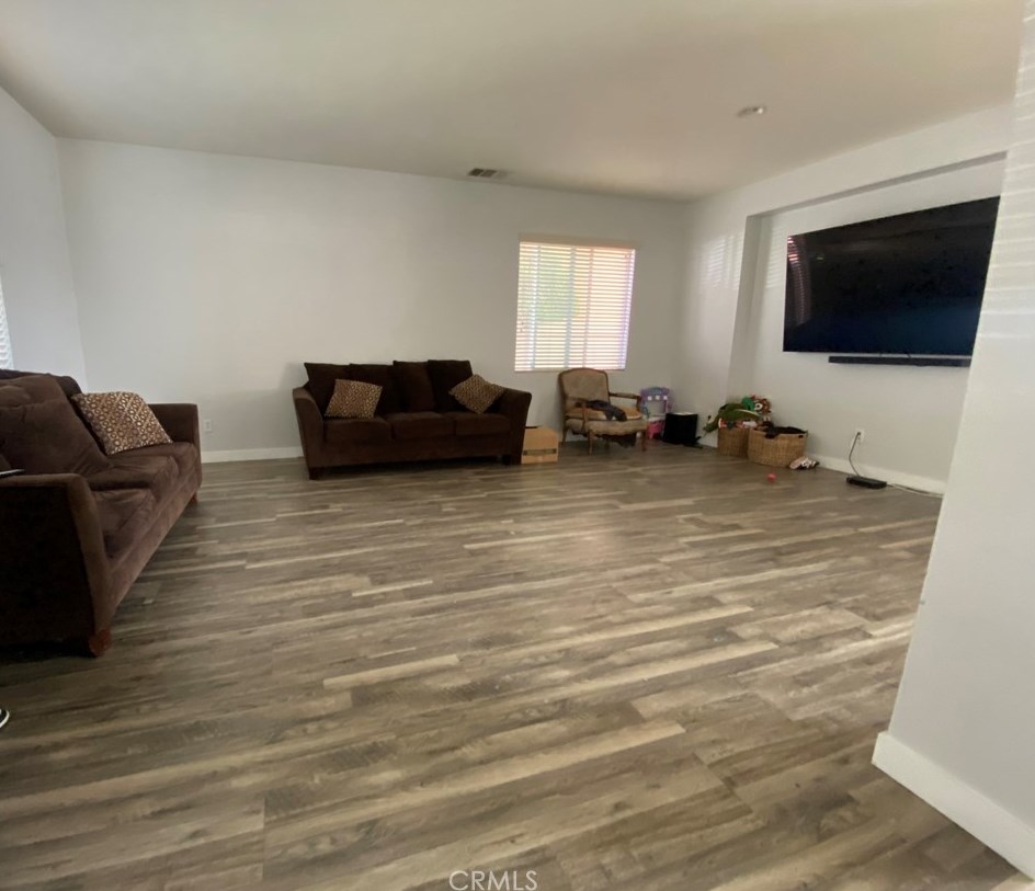 3100 Clapper St, Perris, CA 92571