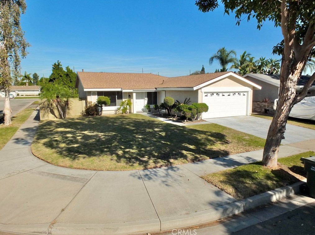 11603 James St, Artesia, CA 90703-7412