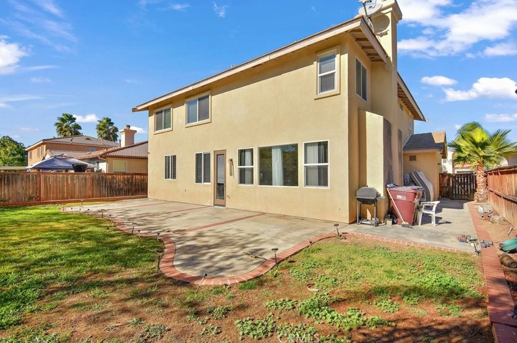 27655 Gladstone Dr, Moreno Valley CA  92555-5828 exterior