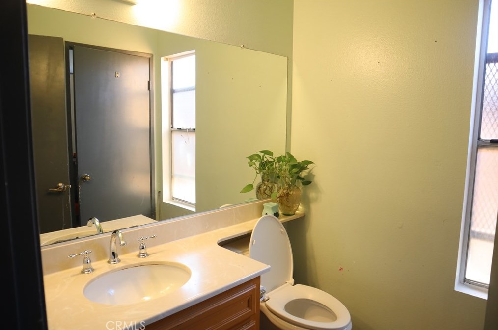 312 Redbud Pl, Perris, CA 92570