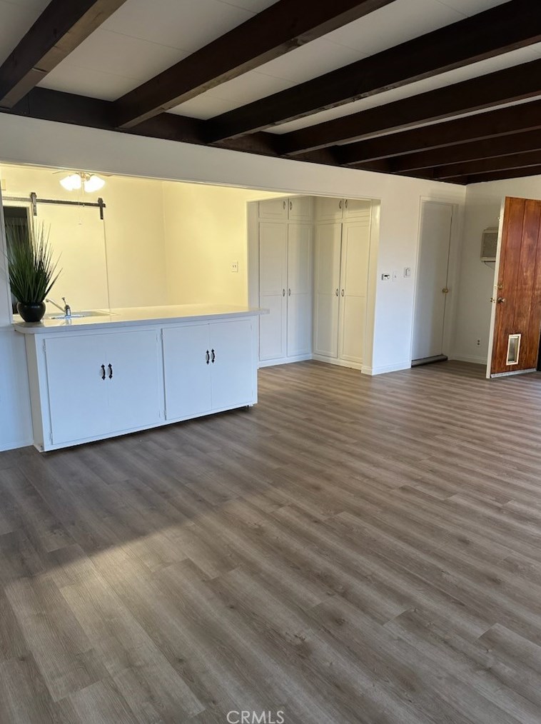 9209 Rosecrans Ave, Bellflower, CA 90706