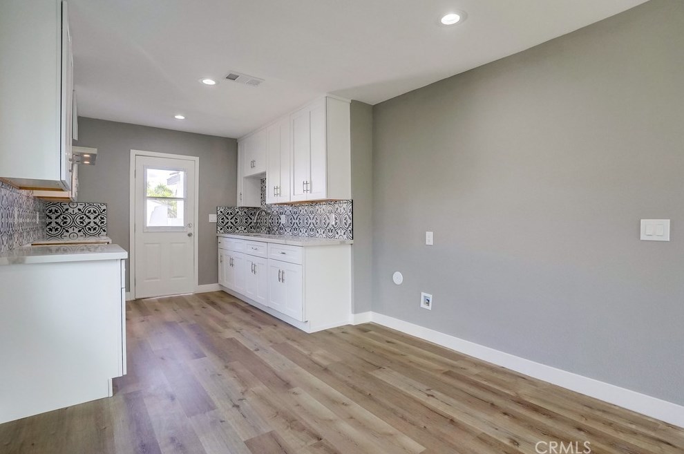 215 127th St, Los Angeles CA  90061-2714 exterior